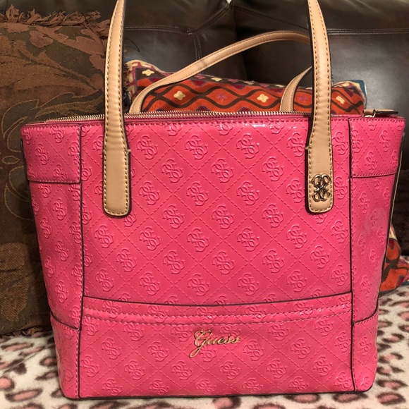 Guess Handbags - Guess Purse